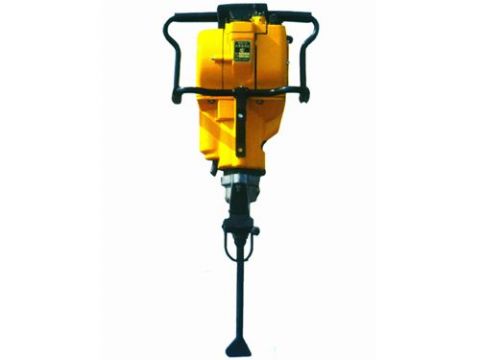 點擊查看詳細信息<br>標題：DGN21型內燃搗固機 閱讀次數(shù)：2274