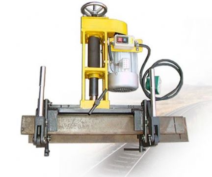 點擊查看詳細信息<br>標題：三相電動鋼軌鉆孔機 閱讀次數(shù)：2422