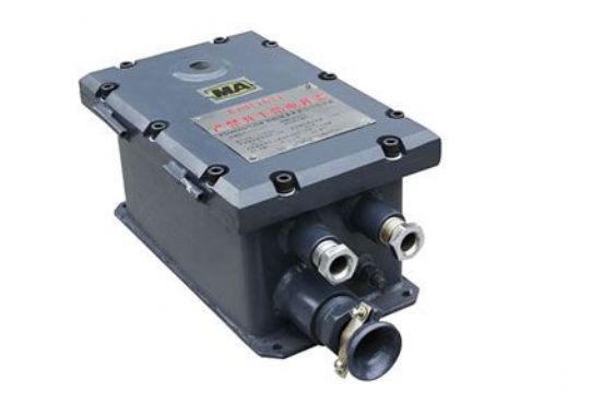 點(diǎn)擊查看詳細(xì)信息<br>標(biāo)題：礦用150W隔爆電源箱 閱讀次數(shù)：2068