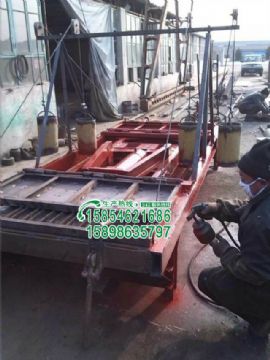 點擊查看詳細信息<br>標(biāo)題：鐵路專用草支墊生產(chǎn)廠家 閱讀次數(shù)：4159