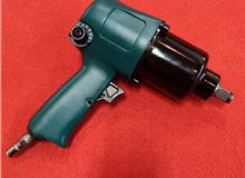 點(diǎn)擊查看詳細(xì)信息<br>標(biāo)題：風(fēng)動扳手 閱讀次數(shù)：1917