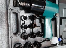 點(diǎn)擊查看詳細(xì)信息<br>標(biāo)題：風(fēng)動扳手 閱讀次數(shù)：2177